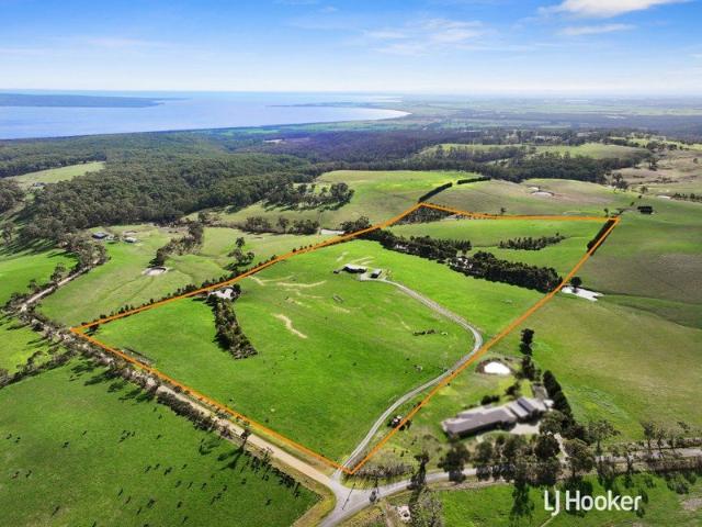 Cottage for sale in The Gurdies, Victoria