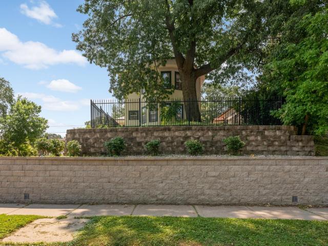 House for sale in Macalester - Groveland, Ramsey