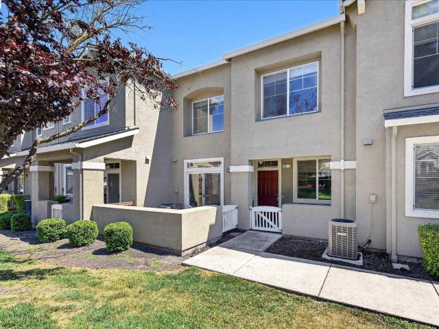 Condo for sale in Livermore, California