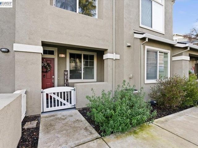 Condo for sale in Livermore, California