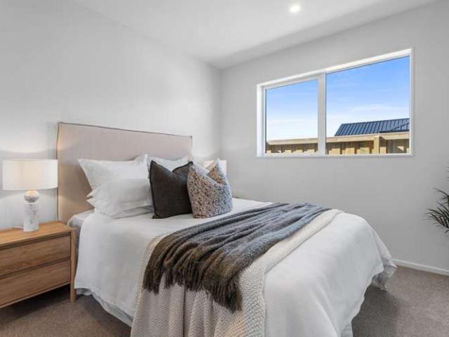 House for sale in Lincoln, Canterbury