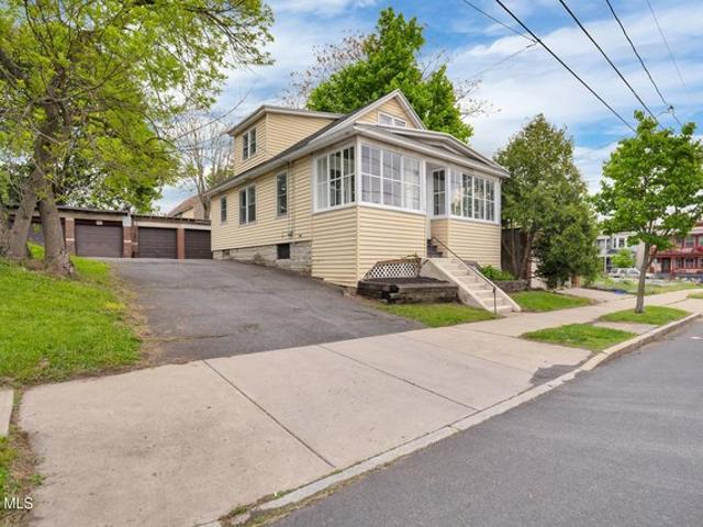 House for sale in Albany, New York
