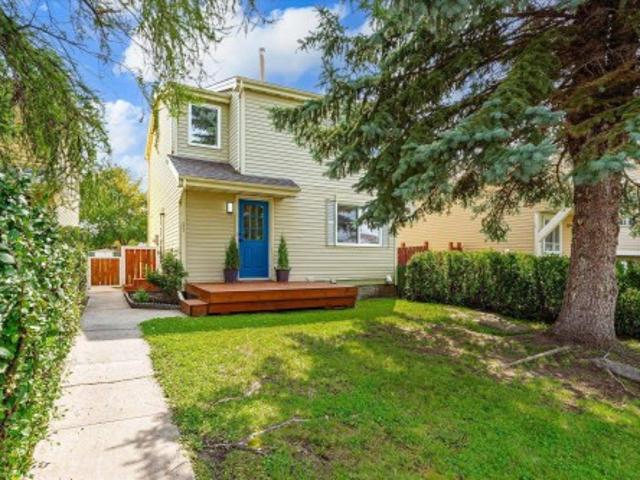 House for sale in Gibbons, Alberta