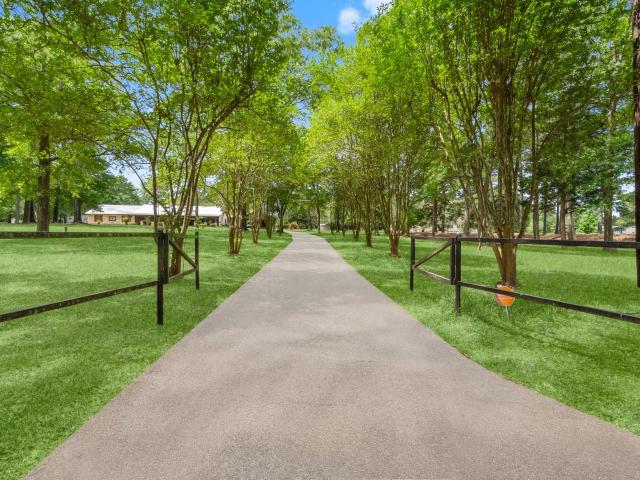House for sale in Shepherd, Texas