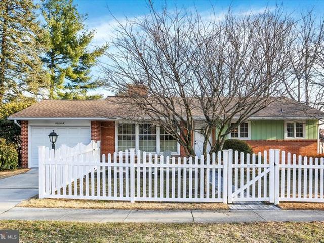 House for sale in Cumberland, Pennsylvania