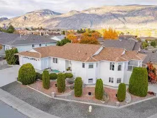House for sale in Osoyoos