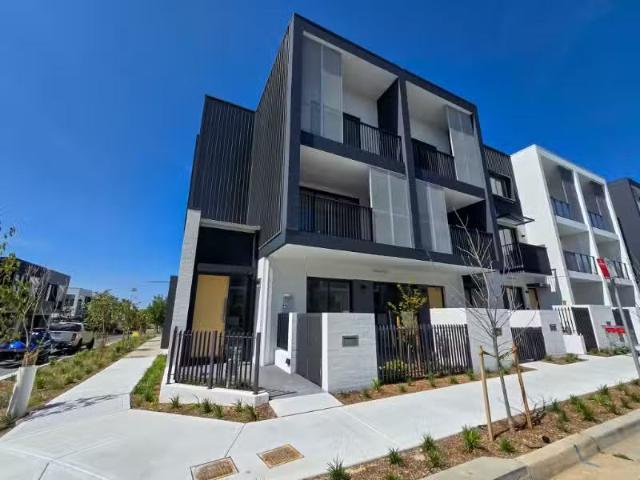 Condo for rent in Edmondson Park, Sydney