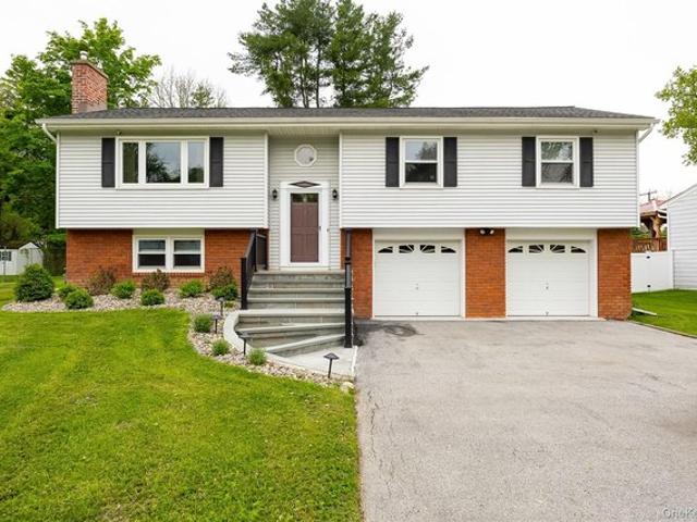 House for sale in Poughkeepsie, New York