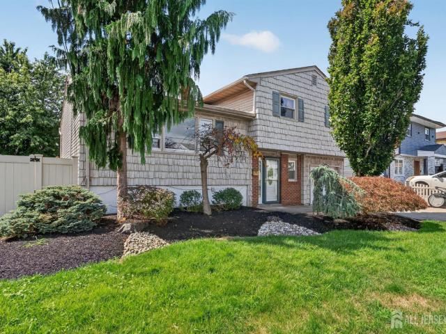 House for sale in Carteret, New Jersey
