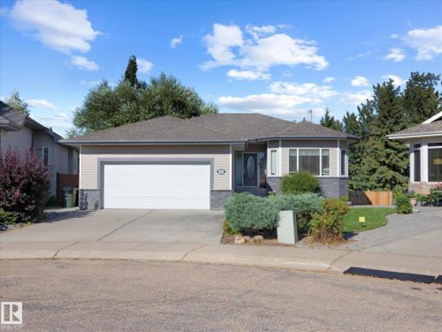 House for sale in Sherwood Park, Alberta