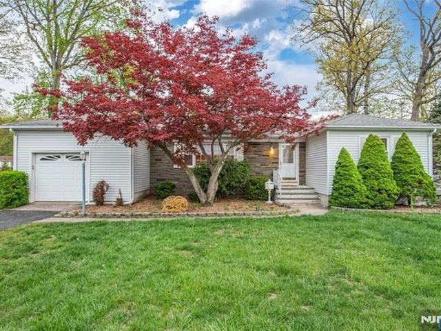 House for sale in Passaic, New Jersey