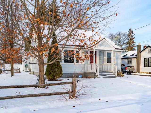 House for sale in New York