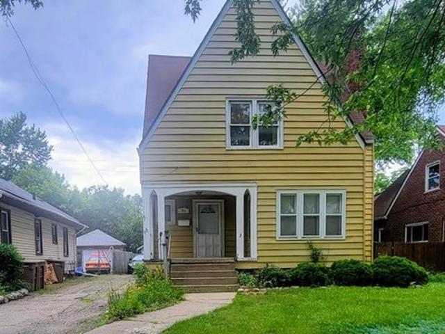 House for sale in Pontiac, Michigan