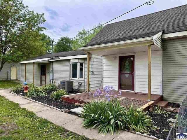 House for sale in Rosedale, Indiana