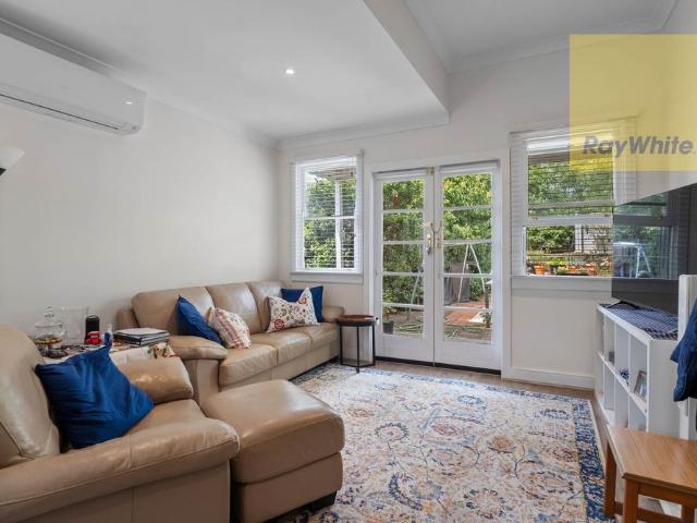 House for rent in Brisbane Grove, New South Wales