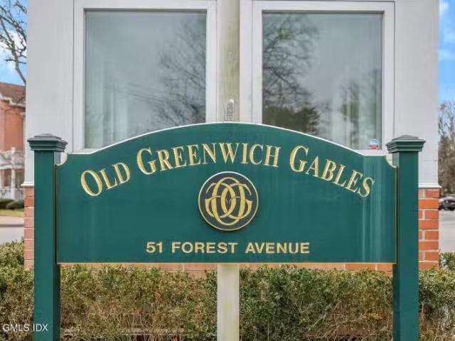 Apartment for rent in Darien