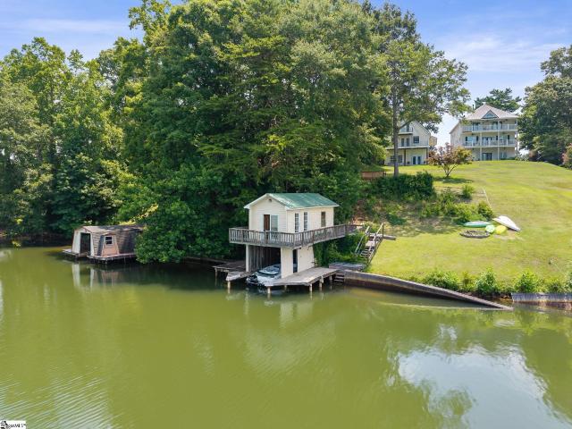 House for sale in Lyman, South Carolina