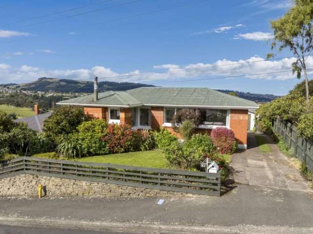 House for sale in Otakou
