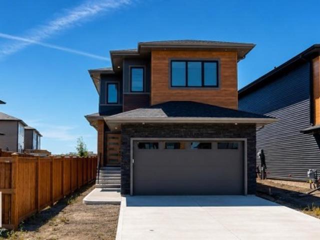 House for sale in Spruce Grove, Alberta