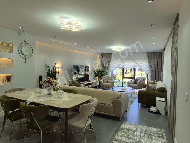 Aksaray Merkez içerisinde satılık Villa