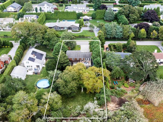 House for sale in Remsenburg-Speonk, Town of Southampton