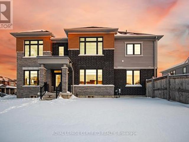 House for sale in Caledonia, Ontario