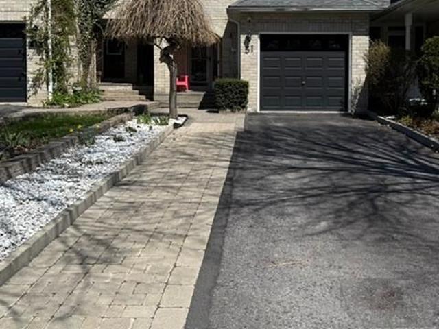 Townhouse for sale in Woburn, Ontario