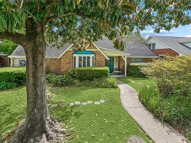 House for sale in Harahan, Louisiana
