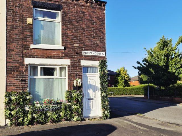 House for rent in Lee Bank, Greater Manchester