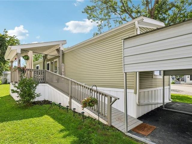 House for sale in Claysville, Pennsylvania