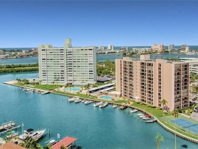 Condo for sale in Clearwater, Florida