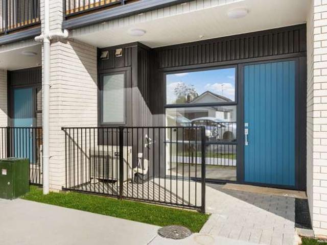 Apartment for rent in New Lynn