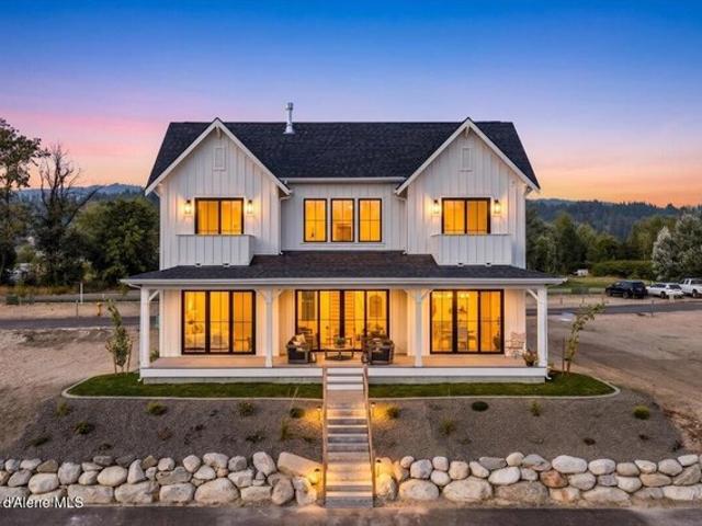 House for sale in Oldtown, Idaho