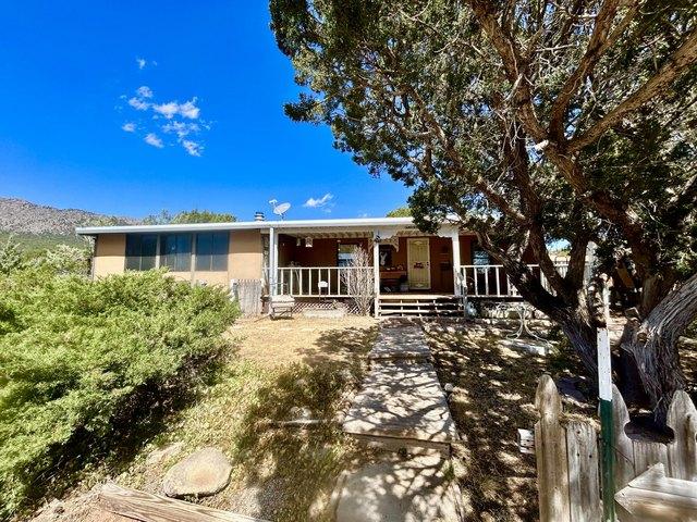 House for sale in Edgewood, New Mexico