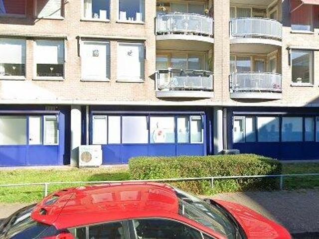 Appartement te huur in Velserbroek, Noord Holland