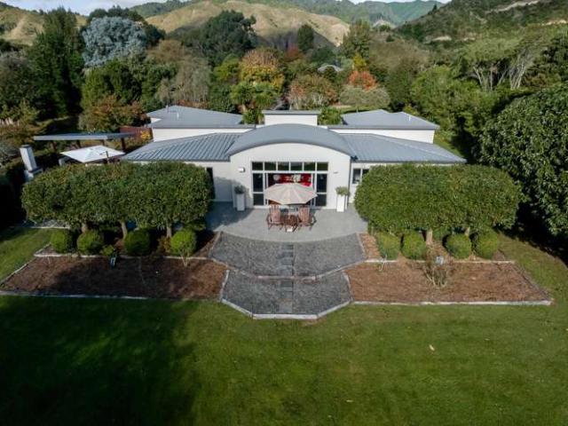 House for sale in Paraparaumu, Wellington