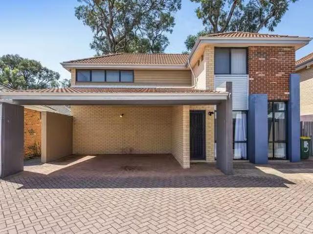 Apartment for rent in Dudley Park