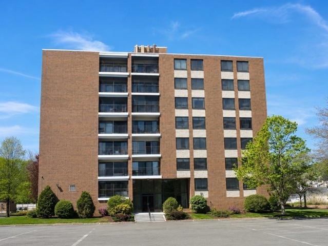 Condo for sale in Melrose, Massachusetts
