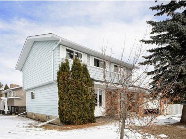 House for sale in Edmonton
