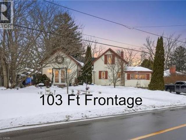 House for sale in Ancaster, Ontario