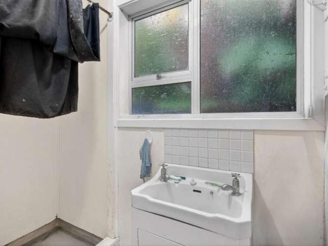 House for sale in Days Bay, Wellington
