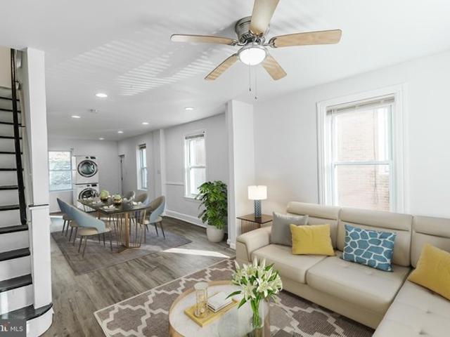 Townhouse for sale in Delco, Pennsylvania