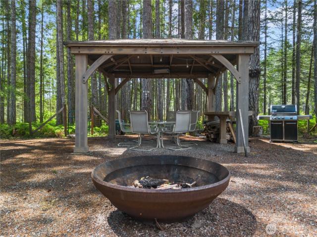 Land for sale in Hoodsport, Washington