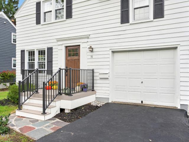 House for sale in Delmar, Town of Bethlehem