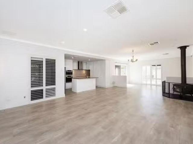 House for rent in Secret Harbour, Western Australia