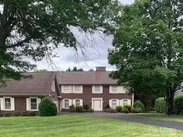 House for rent in Hickory