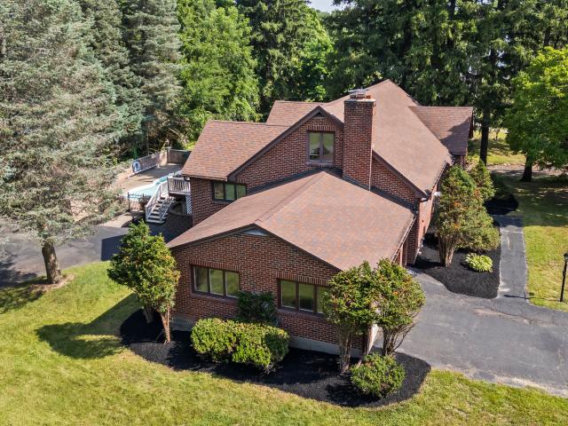 House for sale in Castleton On Hudson, New York