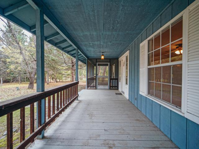 House for sale in Lewiston, California