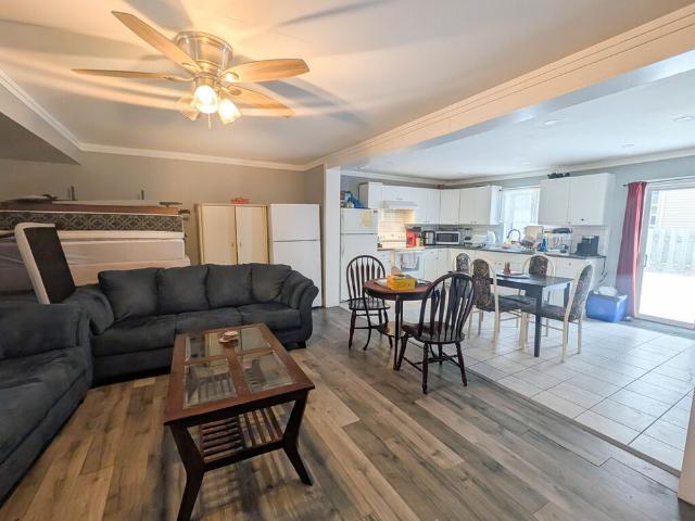 Room for rent in Niagara, Ontario