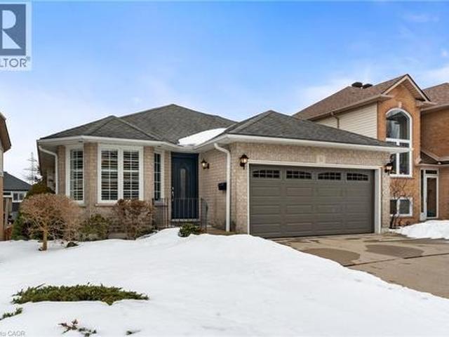 House for sale in Ancaster, Ontario